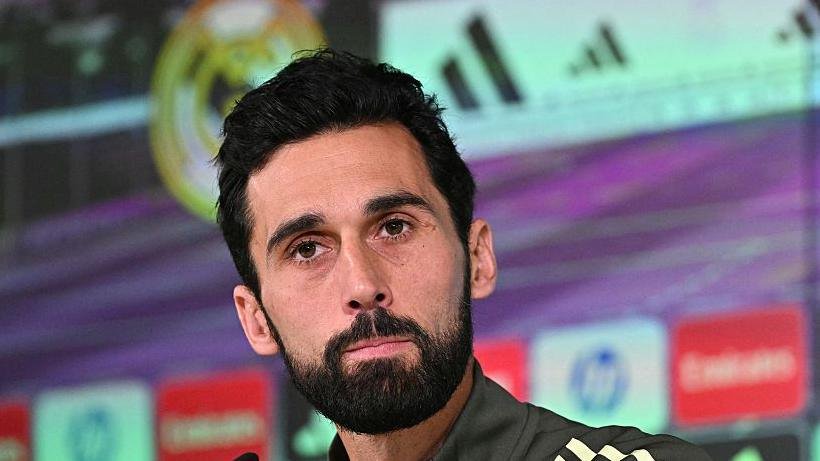 EPL: Referees helped Man Utd avoid defeat – Fulham manager, Arbeloa